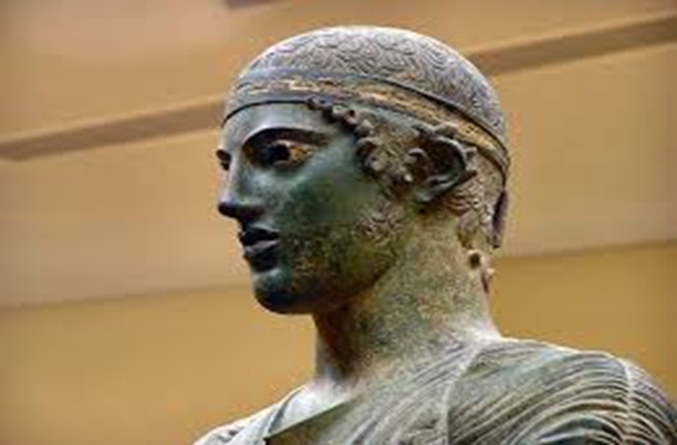 Bronzener Wagenleker aus Delphi